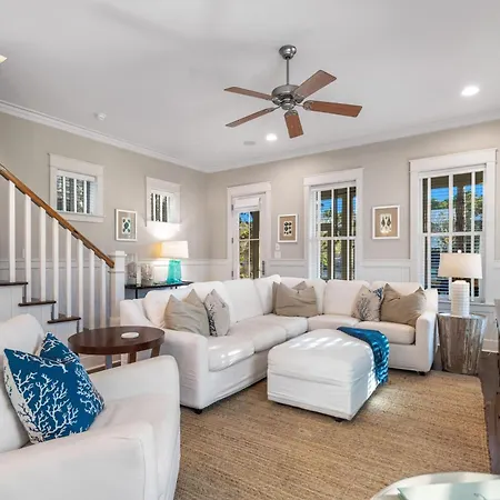 Coral Cottage